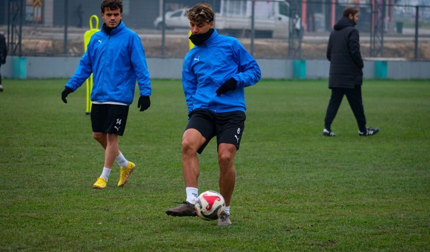 Bursa Nilüfer FK Etimesgut maçı hazırlıklarını sürdürdü