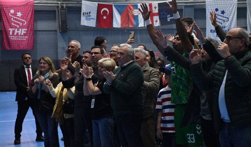 Nilüfer Belediyespor Avrupa’da çeyrek finale yükseldi