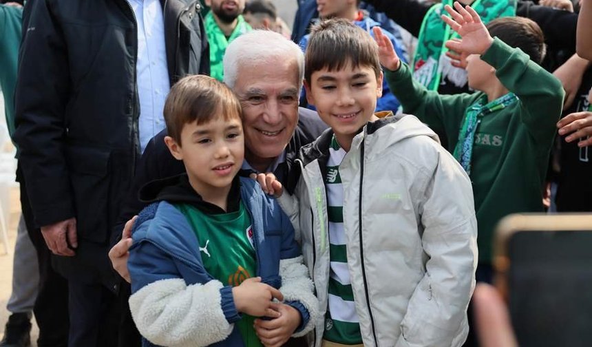 Bursaspor maçı Bursa’da dev ekranlarda izlendi