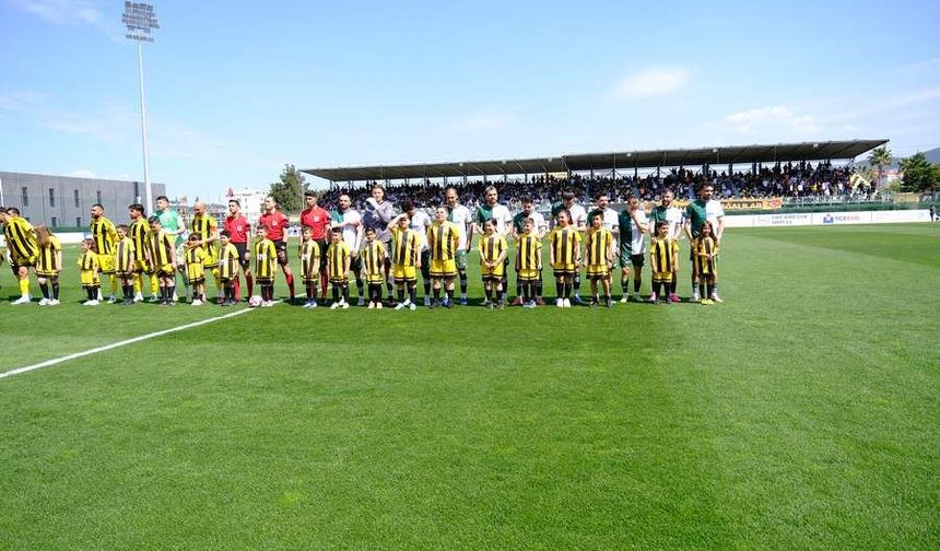 Aliağa FK - Bursaspor (Foto galeri)