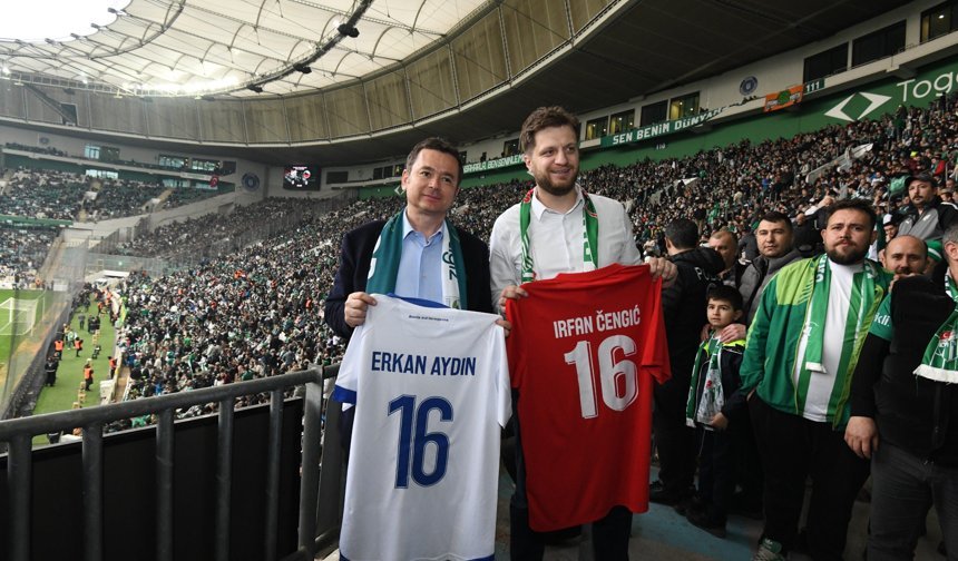 Osmangazi Belediyesi Bursaspor sevdasını sınırların ötesine taşıdı