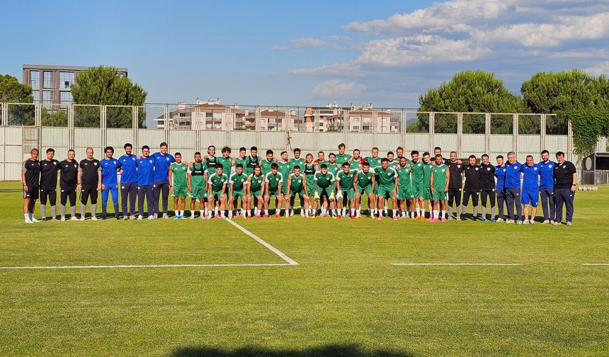 Bursaspor sahaya indi, Mustafa Er yol haritasını çizdi