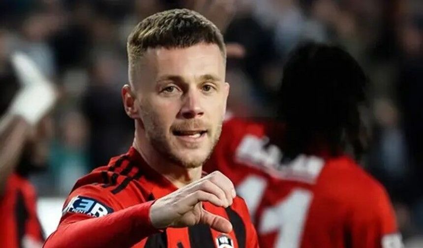 Bursaspor'da Alexandru Maxim bombası ve 4 golcülü liste!