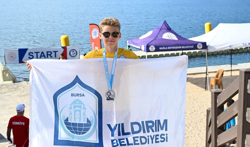 Yıldırımlı yüzücülerden tarihi başarı
