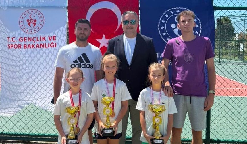 Osmangazi’nin minik raketlerinden büyük başarı
