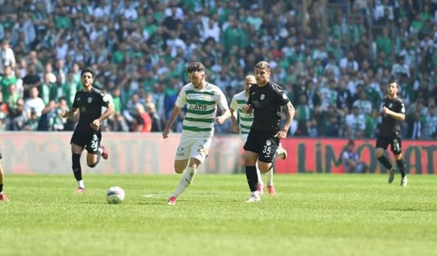 Bursaspor Muhammet Zeki Dursun'un sözleşmesini uzattı, Boluspor'a kiraladı