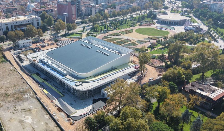 Atatürk Spor Salonu’nda yüzde 80 tamam